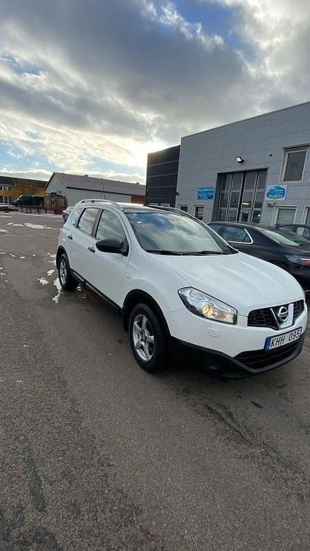 Begagnad Nissan Qashqai +2 117 HK (86 kW) 2012 Vit SUV