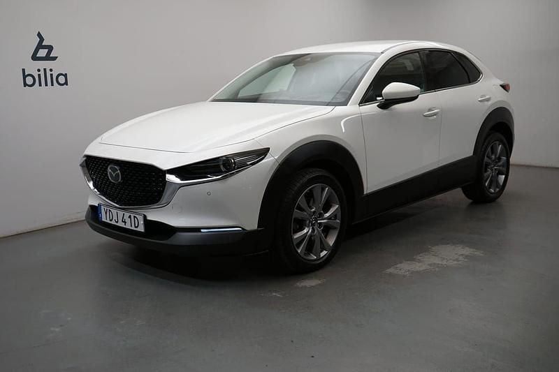 Vit Begagnad 2020 Mazda CX-30 SUV | 239 900 kr (Marknadspris) - Bild 1/4