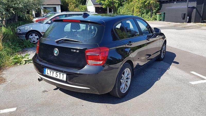 Begagnad BMW 116 Urban Line 116 HK (85 kW) 2012 Halvkombi