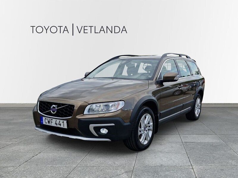 Brun Begagnad 2015 Volvo XC70 Momentum SUV | 235 000 kr (Marknadspris) - Bild 1/4