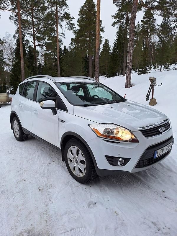 Begagnad Ford Kuga 140 HK (102 kW) 2013 SUV