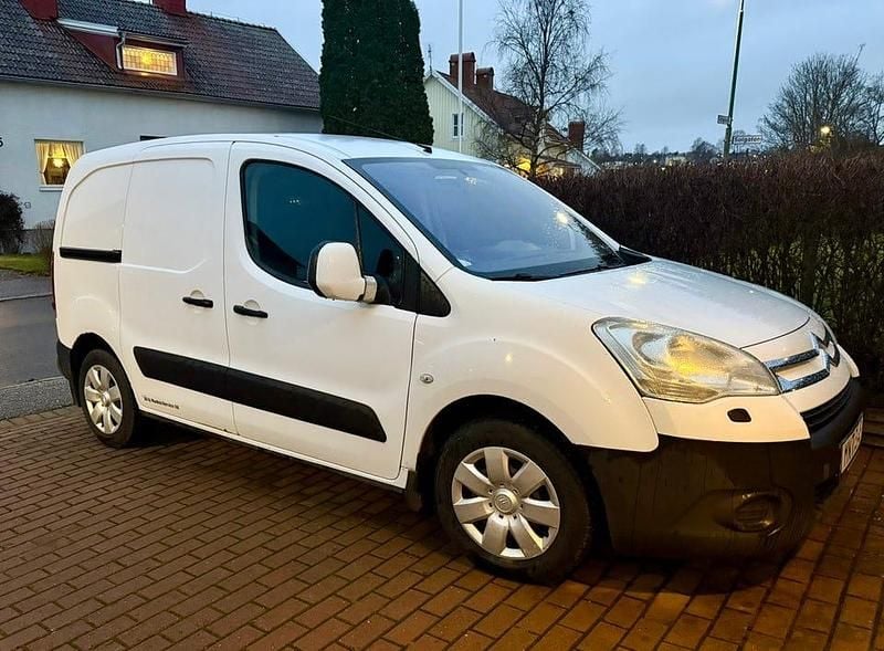 Begagnad 2009 Citroën Berlingo Van | 25 000 kr (Marknadspris) - Bild 1/4