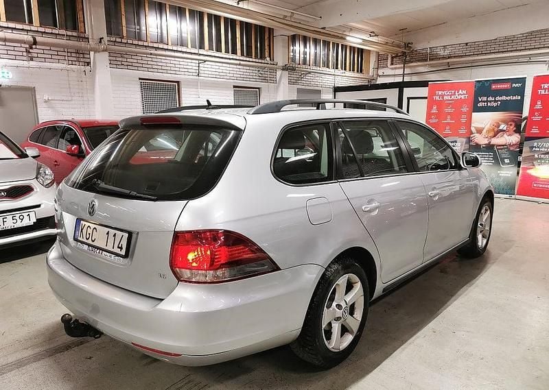 Begagnad VW Golf 102 HK (75 kW) 2009 Silver Kombi