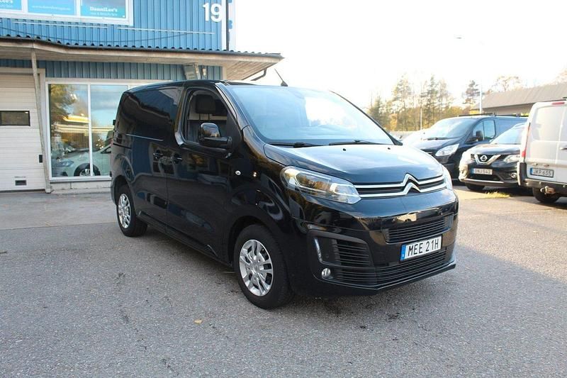 Svart Begagnad 2019 Citroën Jumpy Minibuss | 169 000 kr (Bra pris) - Bild 1/4