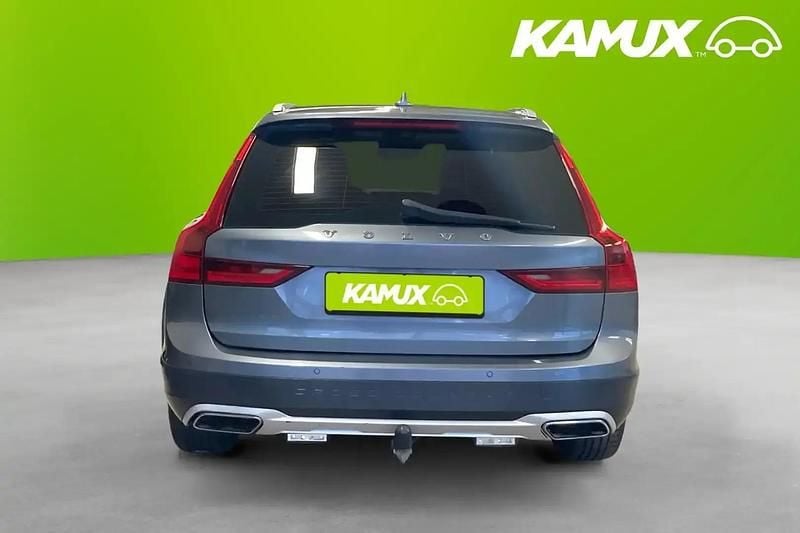 Begagnad Volvo V90 CC Inscription 191 HK (140 kW) 2017 Grå Kombi