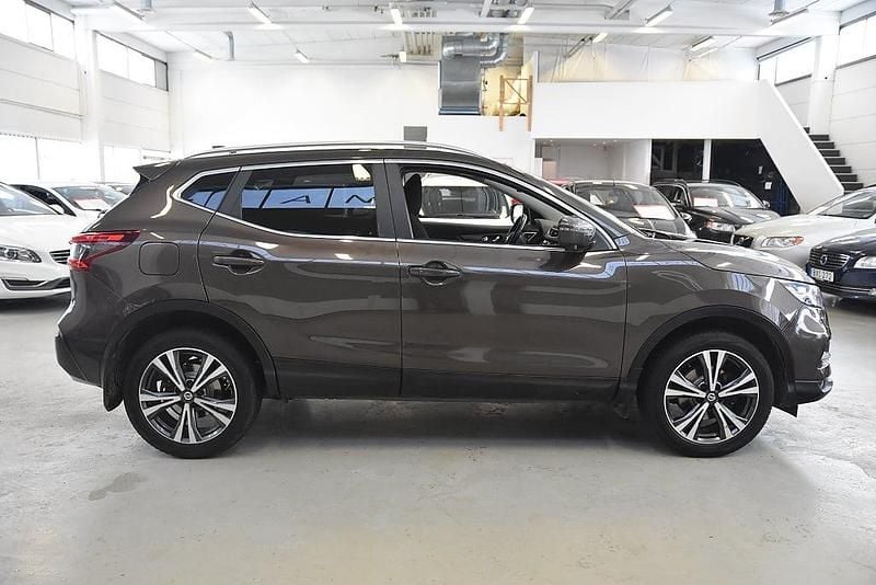 Begagnad Nissan Qashqai 360º 116 HK (85 kW) 2018 Brun SUV