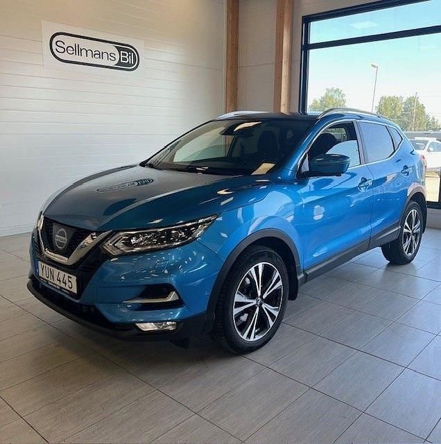 Blå Begagnad 2017 Nissan Qashqai SUV | 189 000 kr (Lite dyr) - Bild 1/4