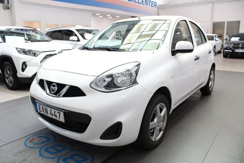 Vit Begagnad 2014 Nissan Micra Halvkombi | 89 900 kr (Marknadspris) - Bild 1/4