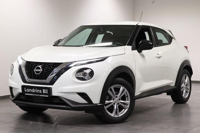 Vit Begagnad 2023 Nissan Juke Acenta SUV | 179 000 kr (Marknadspris) - Bild 1/4