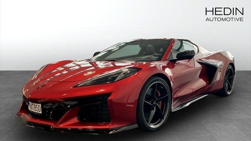 Röd (red) Ny 2024 Chevrolet Corvette E-Ray Sportkupé | 2 369 440 kr - Bild 1/4
