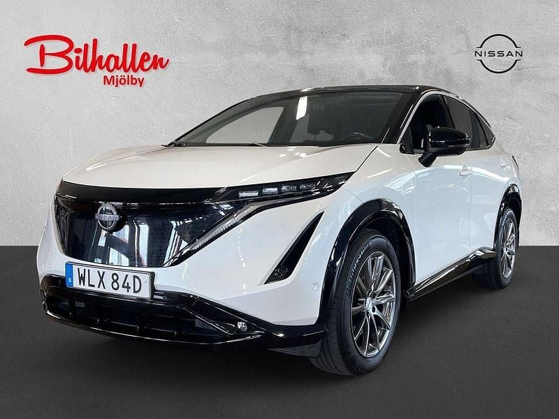 Vit Begagnad 2022 Nissan Ariya Evolve SUV | 399 000 kr (Marknadspris) - Bild 1/4