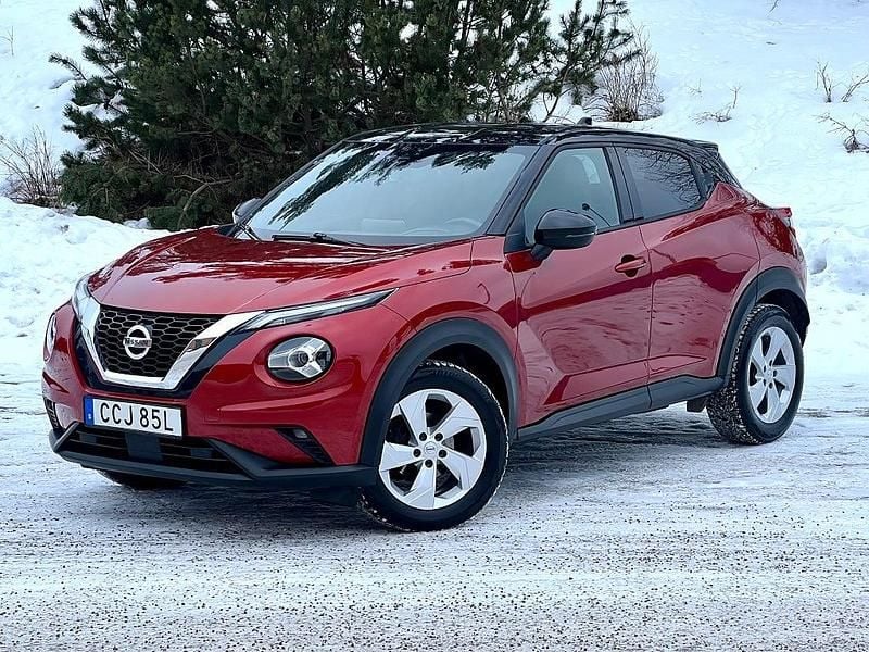 Röd Begagnad 2020 Nissan Juke N-Connecta SUV | 164 900 kr - Bild 1/4