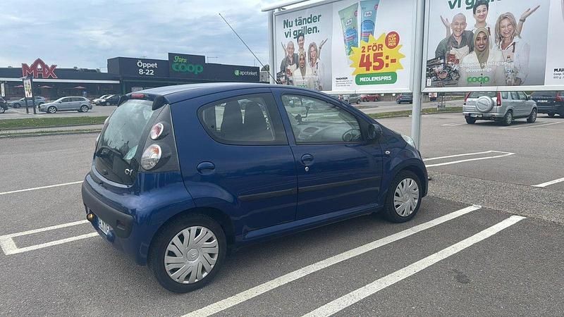 Blå Begagnad 2008 Citroën C1 Halvkombi | 48 000 kr (Marknadspris) - Bild 1/3