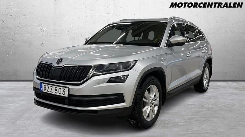 Silver Begagnad 2018 Skoda Kodiaq SUV | 209 000 kr (Marknadspris) - Bild 1/2