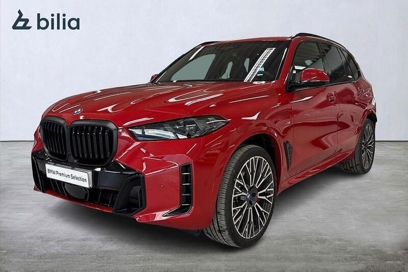 Röd Begagnad 2025 BMW X5 M Sport SUV | 1 139 900 kr (Marknadspris) - Bild 1/4