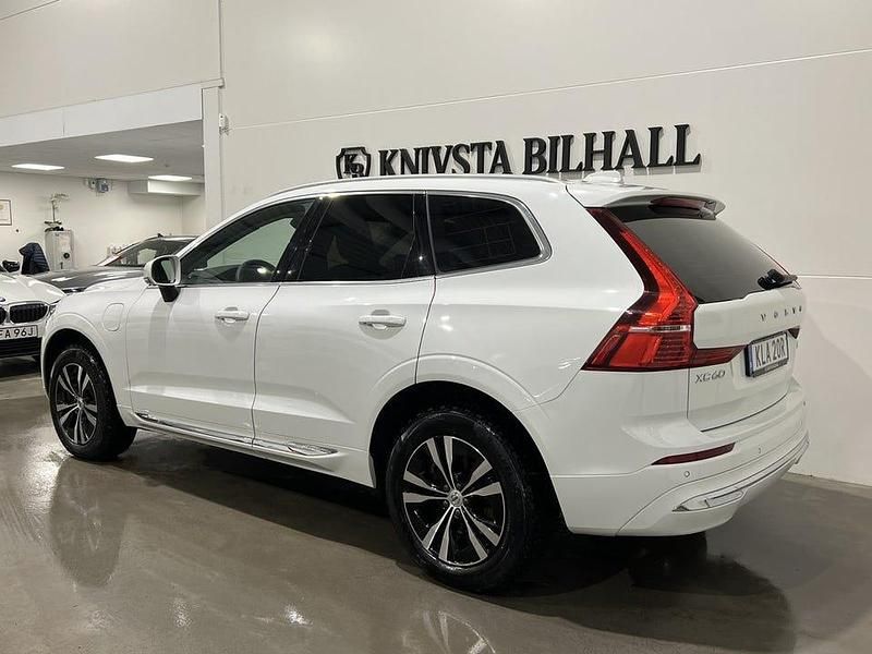 Begagnad Volvo XC60 Inscription 340 HK (250 kW) 2022 Vit SUV