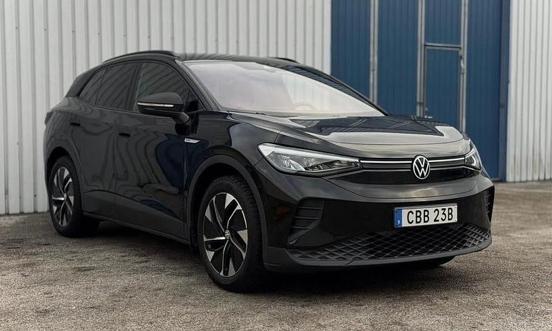 Begagnad VW ID.4 Pro Performance 150 kW (204 HK) 2022 Svart SUV