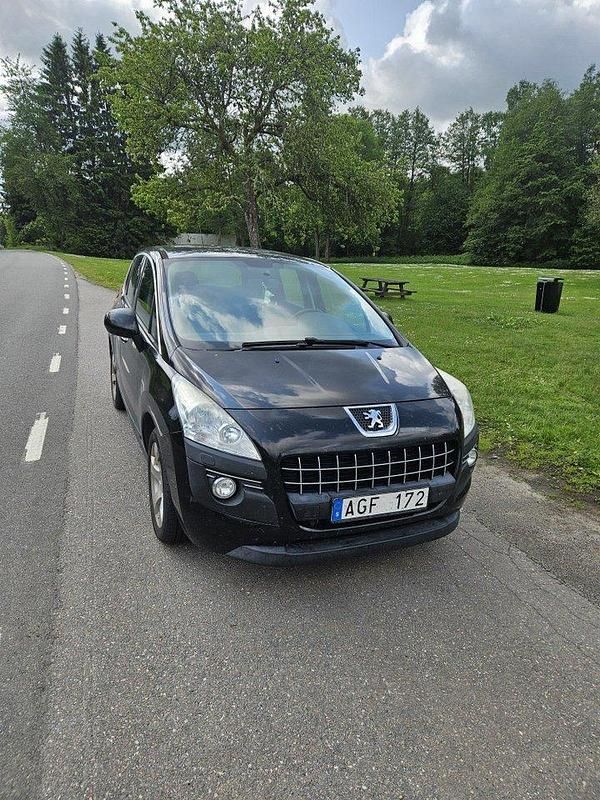 Svart Begagnad 2009 Peugeot 3008 Kombi | 28 500 kr (Marknadspris) - Bild 1/4