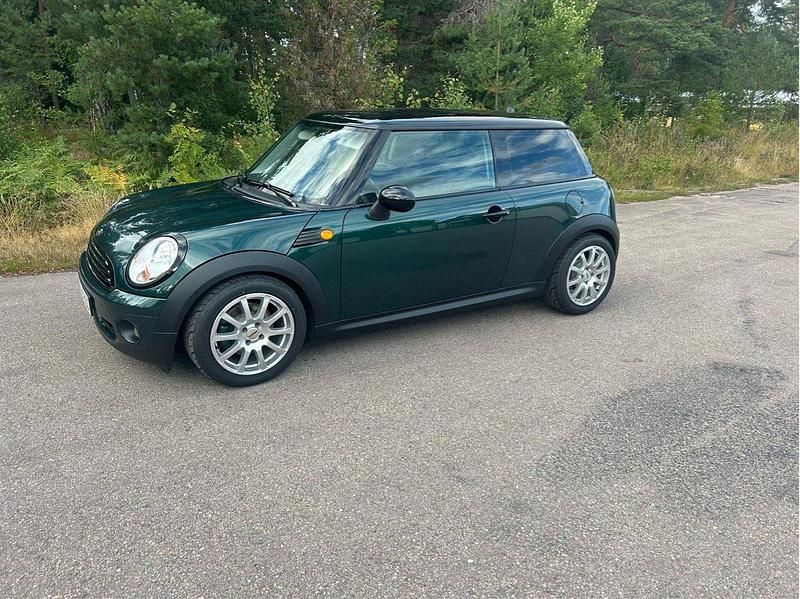 Begagnad 2007 Mini Cooper Pepper Halvkombi | 43 500 kr - Bild 1/4