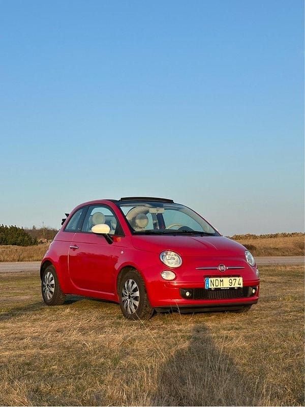 Röd Begagnad 2013 Fiat 500C Pop Cab | 72 000 kr (Marknadspris) - Bild 1/4
