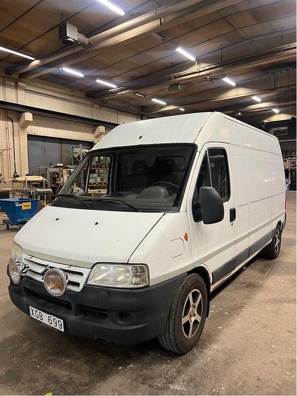 Vit Begagnad 2006 Citroën Jumper Minibuss | 35 000 kr (Marknadspris) - Bild 1/4