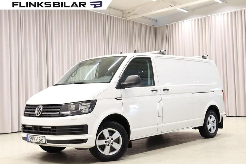 Vit Begagnad 2018 VW T6 Van | 154 900 kr (Superpris) - Bild 1/4