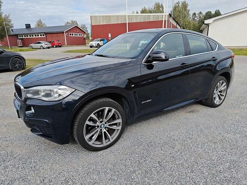 Svart Begagnad 2015 BMW X6 M M Sport SUV | 224 000 kr - Bild 1/4