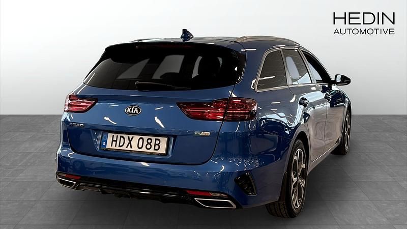 Begagnad Kia Ceed 2021 Halvkombi