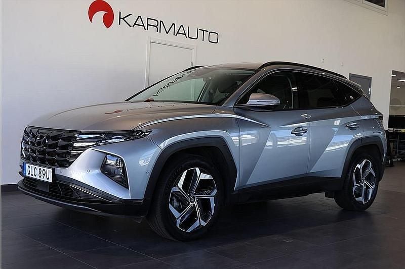 Grå Begagnad 2022 Hyundai Tucson Advanced SUV | 318 900 kr (Superpris) - Bild 1/4