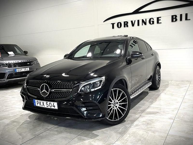 Svart Begagnad 2017 Mercedes GLC220 AMG line SUV | 329 000 kr (Dyr) - Bild 1/4