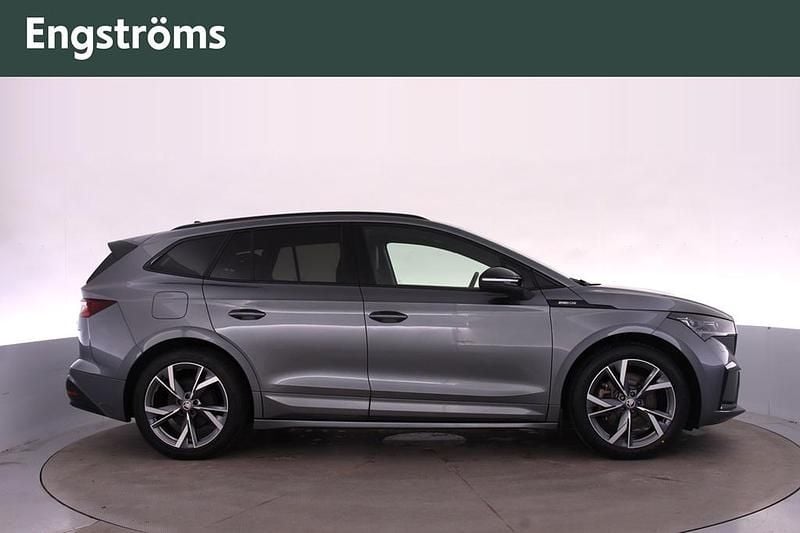 Begagnad Skoda Enyaq iV SportLine 194 kW (265 HK) 2023 Grå SUV