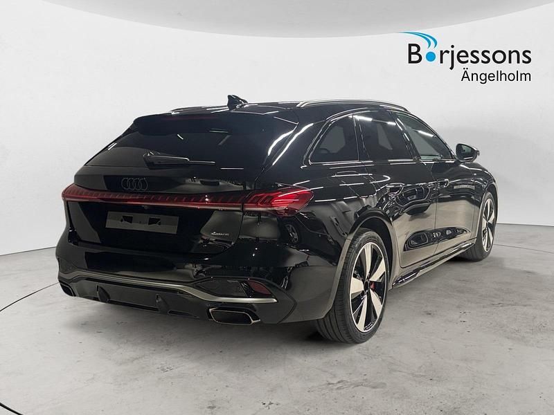 Ny Audi A5 Edition .1 252 HK (185 kW) 2025 Svart Kombi