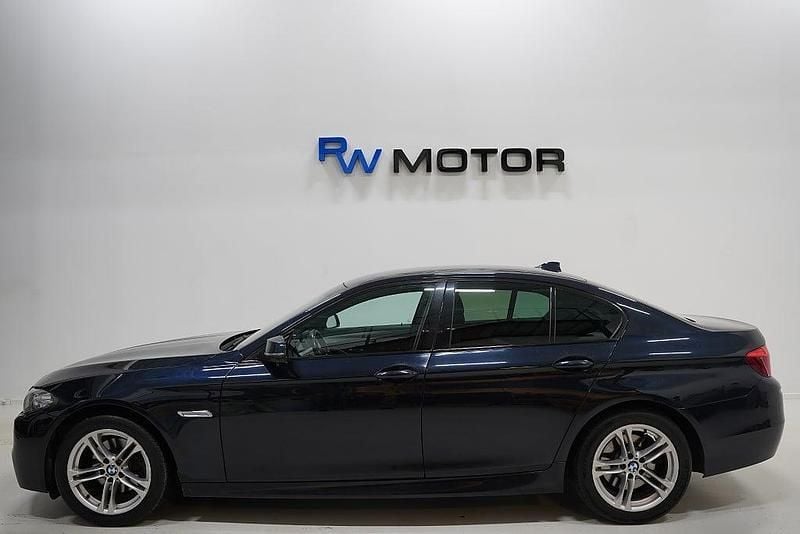 Begagnad BMW 520 M Sport 190 HK (139 kW) 2016 Svart Sedan