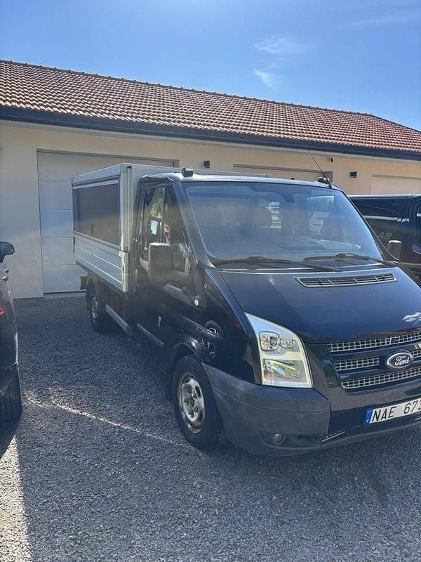 Svart Begagnad 2012 Ford Transit | 50 000 kr - Bild 1/4