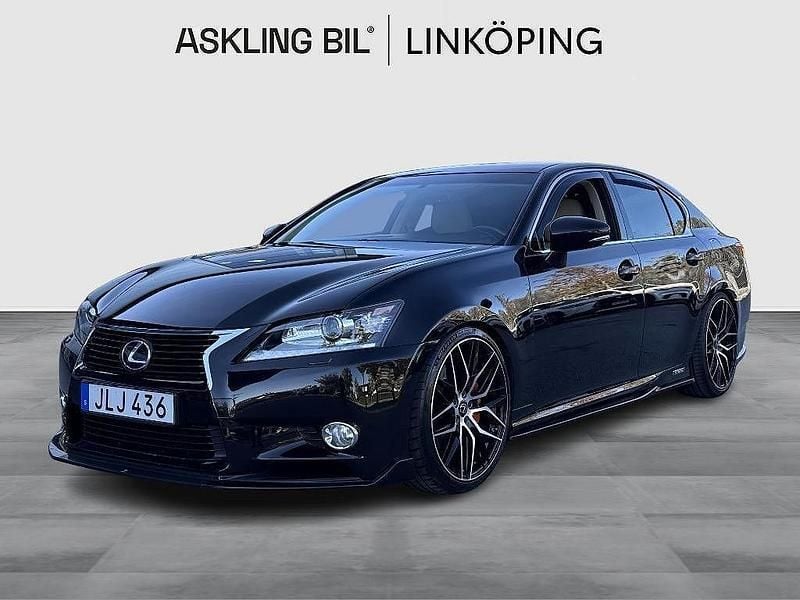Svart Begagnad 2014 Lexus GS300h Sedan | 239 000 kr - Bild 1/4