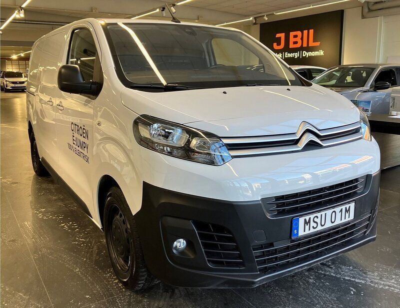 Vit (icy white) Begagnad 2023 Citroën e-Jumpy Business Class Minibuss | 412 375 kr (Marknadspris) - Bild 1/4