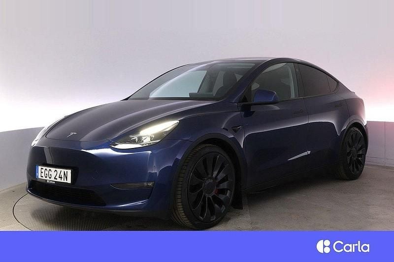 Blå Begagnad 2023 Tesla Model Y Performance SUV | 477 900 kr (Marknadspris) - Bild 1/4