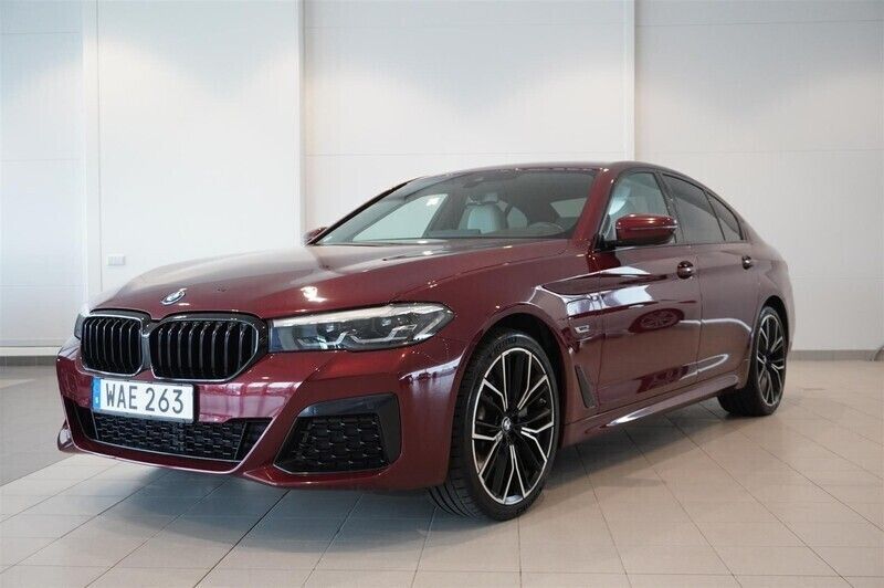 Okänd Begagnad 2022 BMW 530e M Sport Sedan | 438 800 kr (Dyr) - Bild 1/4