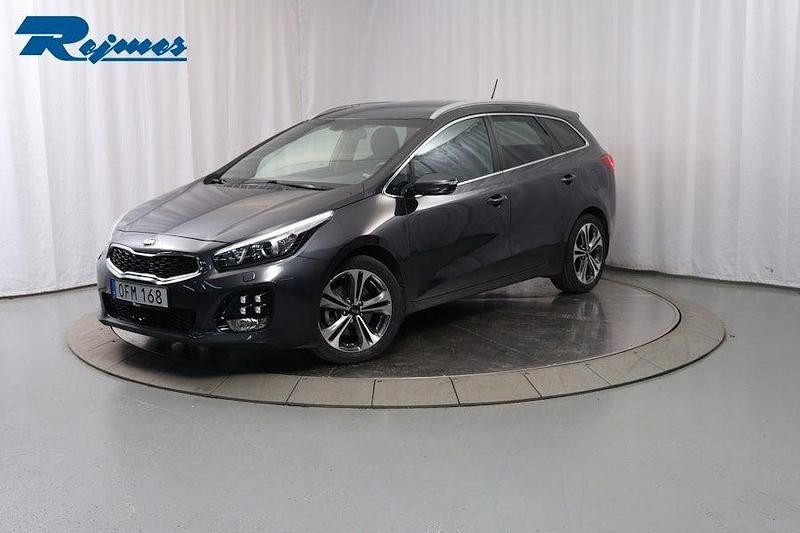 Grå Begagnad 2016 Kia Ceed Sportswagon GT-Line Kombi | 169 800 kr (Lite dyr) - Bild 1/4
