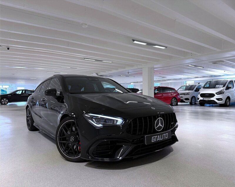 Svart Begagnad 2022 Mercedes CLA45 AMG AMG Kombi | 599 900 kr (Lite dyr) - Bild 1/3