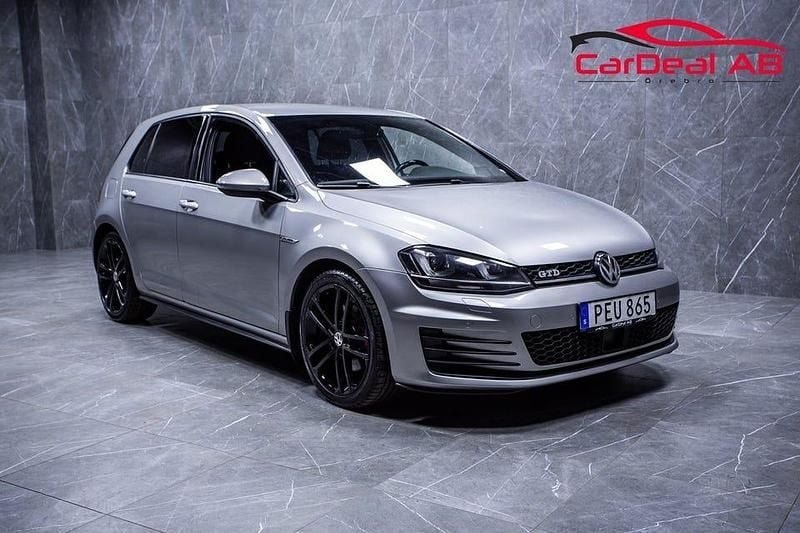 Begagnad VW Golf VII Sound 184 HK (135 kW) 2017 Silver Halvkombi
