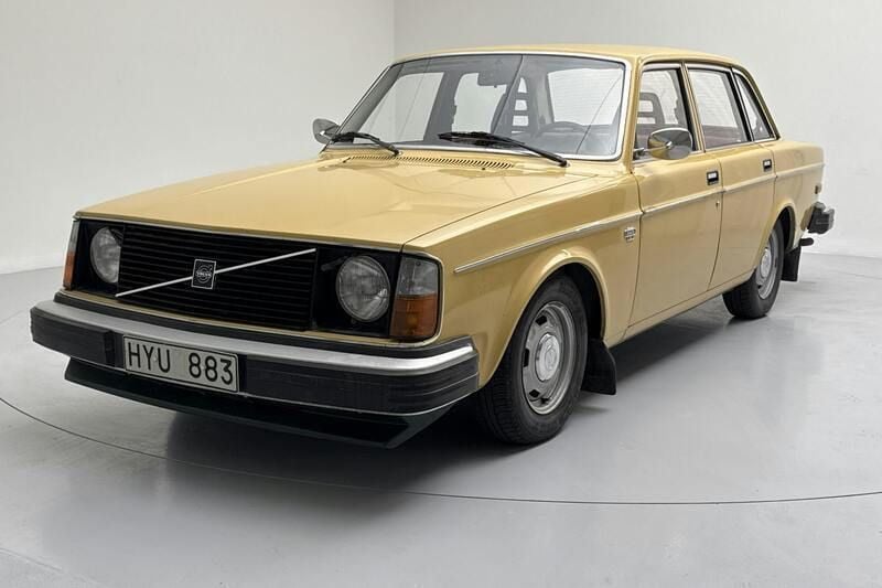Gul Begagnad 1977 Volvo 240 | 60 000 kr - Bild 1/4
