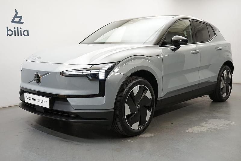 Grå Begagnad 2023 Volvo EX30 Plus SUV | 369 900 kr - Bild 1/3