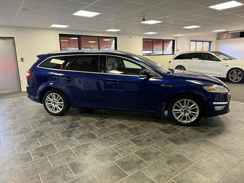 Begagnad Ford Mondeo Business Edition 163 HK (119 kW) 2013 Blå Kombi