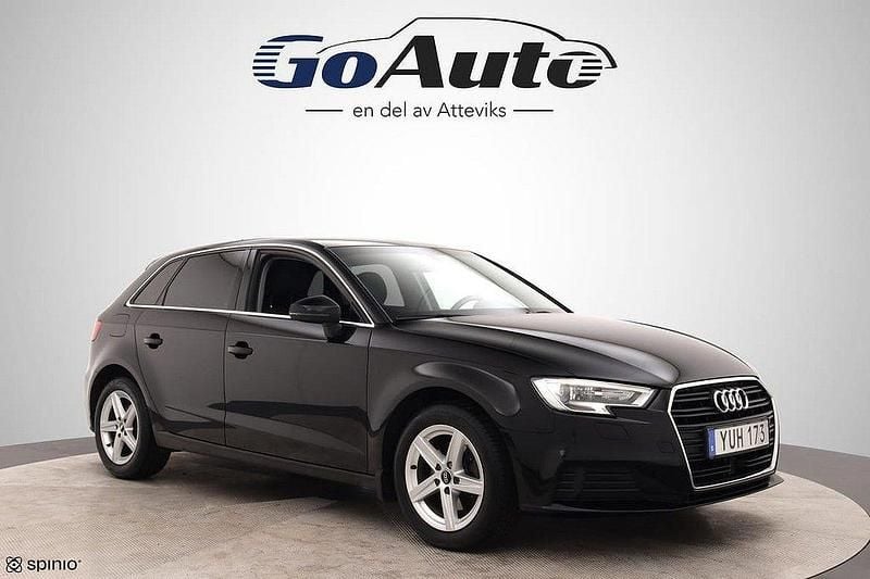 Svart Begagnad 2018 Audi A3 Sportback Proline Halvkombi | 179 500 kr (Marknadspris) - Bild 1/4