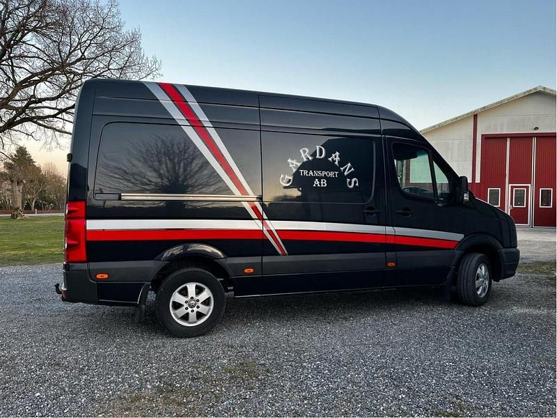 Svart Begagnad 2011 VW Crafter Van | 150 000 kr - Bild 1/4