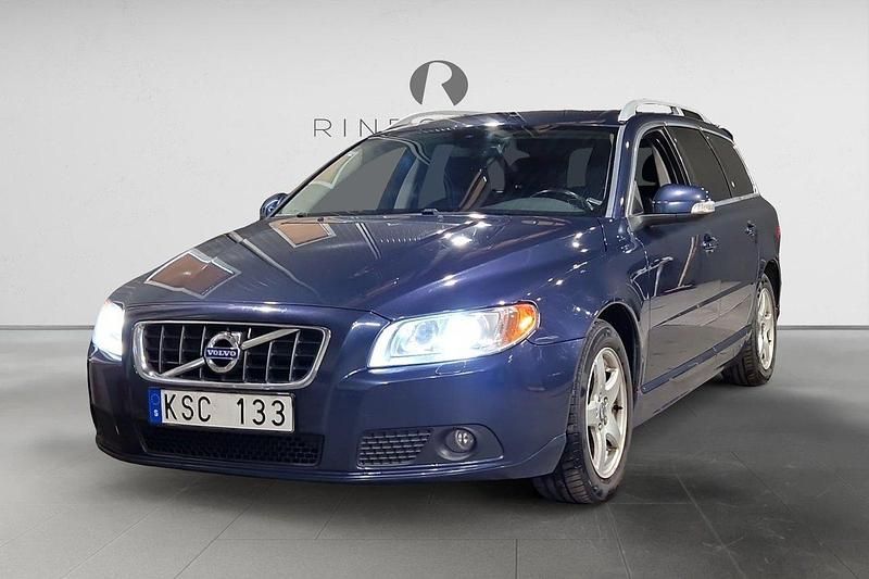 Blå Begagnad 2010 Volvo V70 Summum Kombi | 64 900 kr (Marknadspris) - Bild 1/3