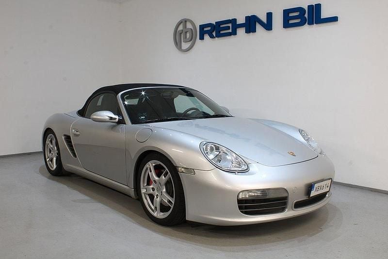 Begagnad Porsche Boxster S 284 HK (208 kW) 2005 Silver Cab