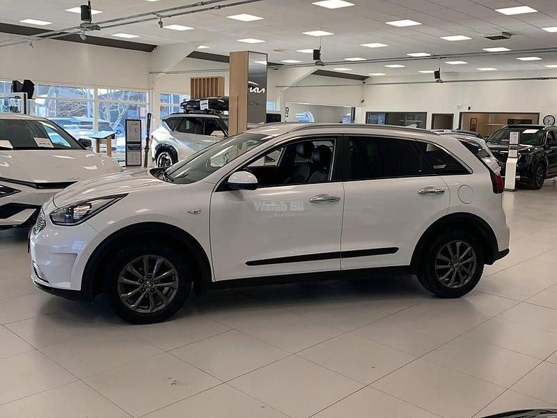 Begagnad Kia Niro Plus 105 HK (77 kW) 2018 Vit SUV