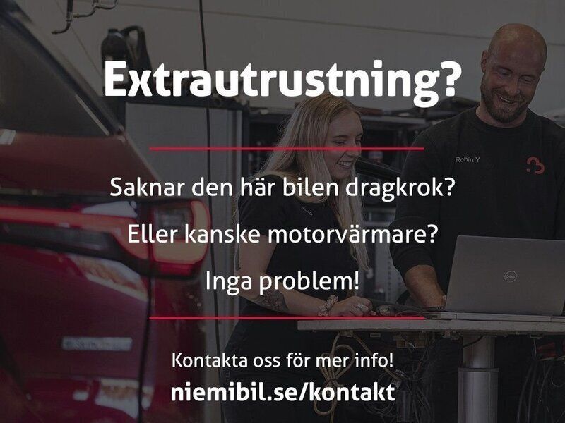 Vit Begagnad 2015 Mercedes A180 Urban Halvkombi | 159 900 kr (Marknadspris) - Bild 1/1